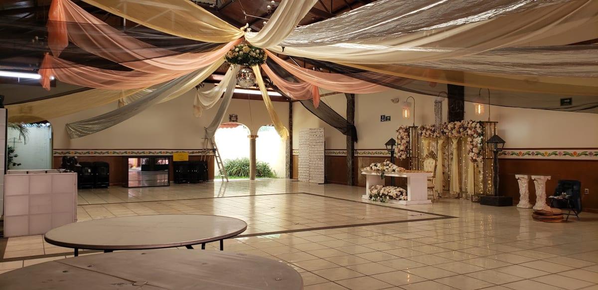 SALÓN CAMPESTRE LA PRIMAVERA