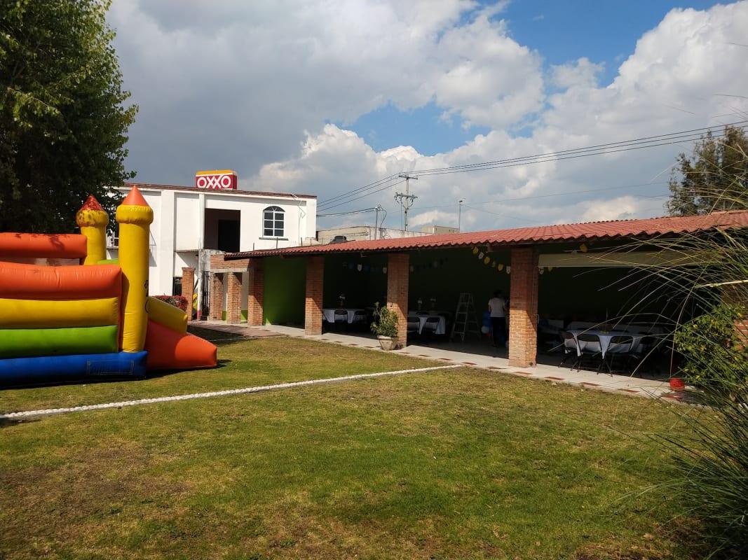 "Jardín del Arból Eventos Sociales"