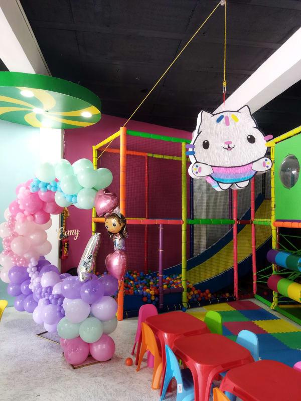 Bombyx Salón de Fiestas infantiles