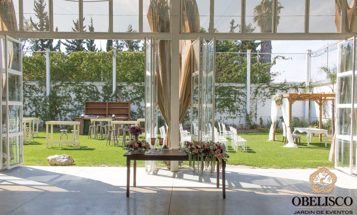 Obelisco Jardín de Eventos